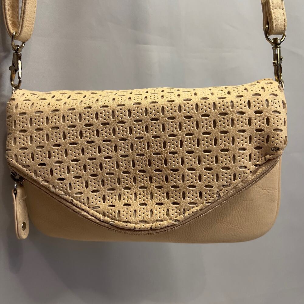 Under One Sky Champagne Colored 2 Sectioned Zippered Crossbody Purse Bag